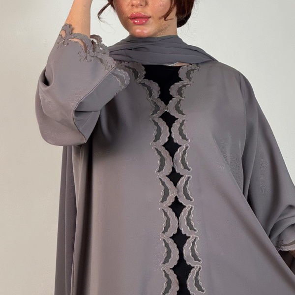 ELISE ABAYA 2